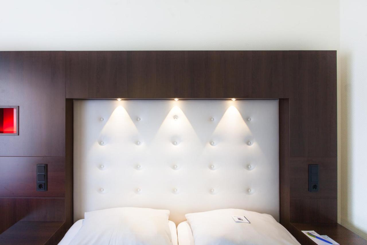 Hotel-Restaurant Zur Krone Loehnberg ห้อง รูปภาพ