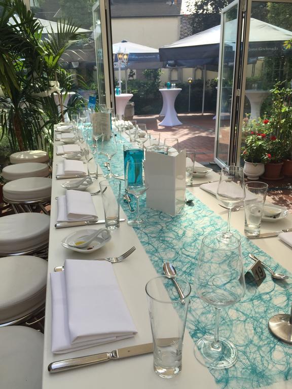 Hotel-Restaurant Zur Krone Loehnberg ภายนอก รูปภาพ